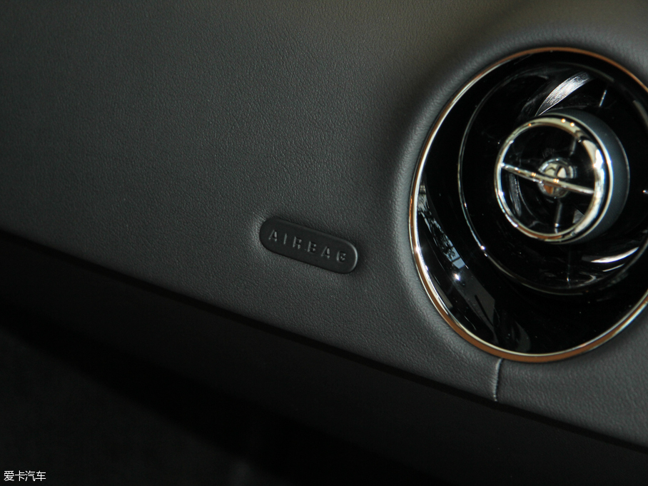 2015ݱXJ 3.0L S/C Ş̄հ 