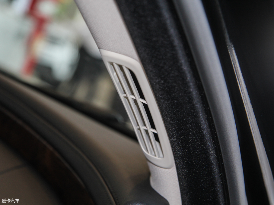 2015ݱXJ 3.0L S/C Ş̄(w) (q)