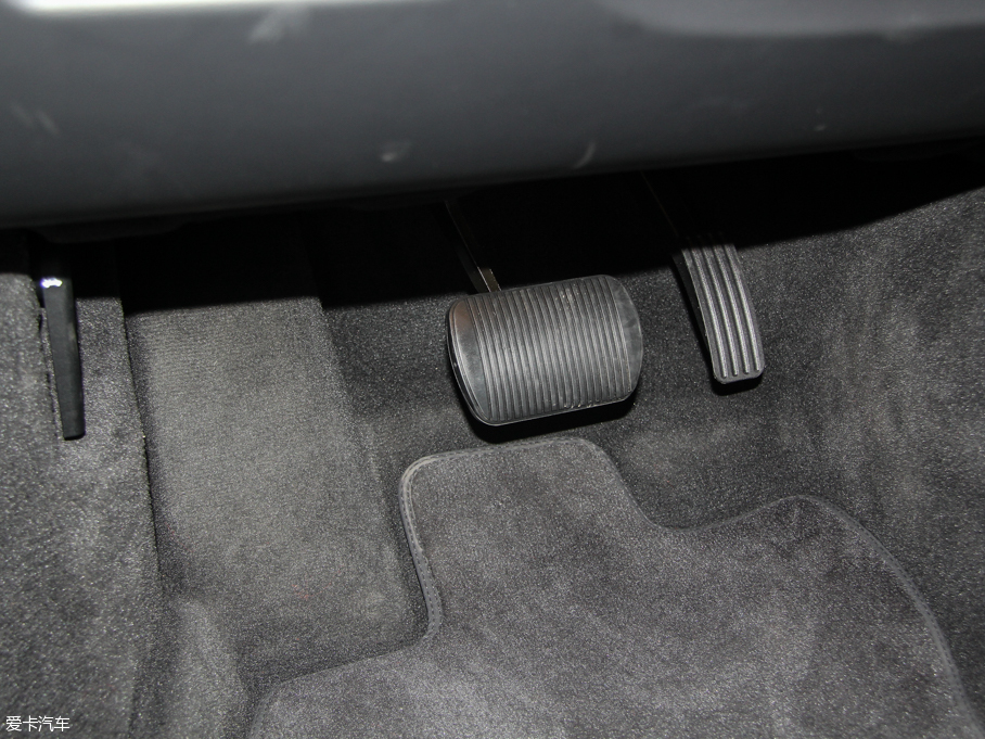 2015ݱXJ 3.0L S/C Ş̄(w) (q)