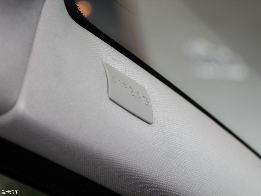 2015ݱXJ 3.0L S/C Ş̄հ 