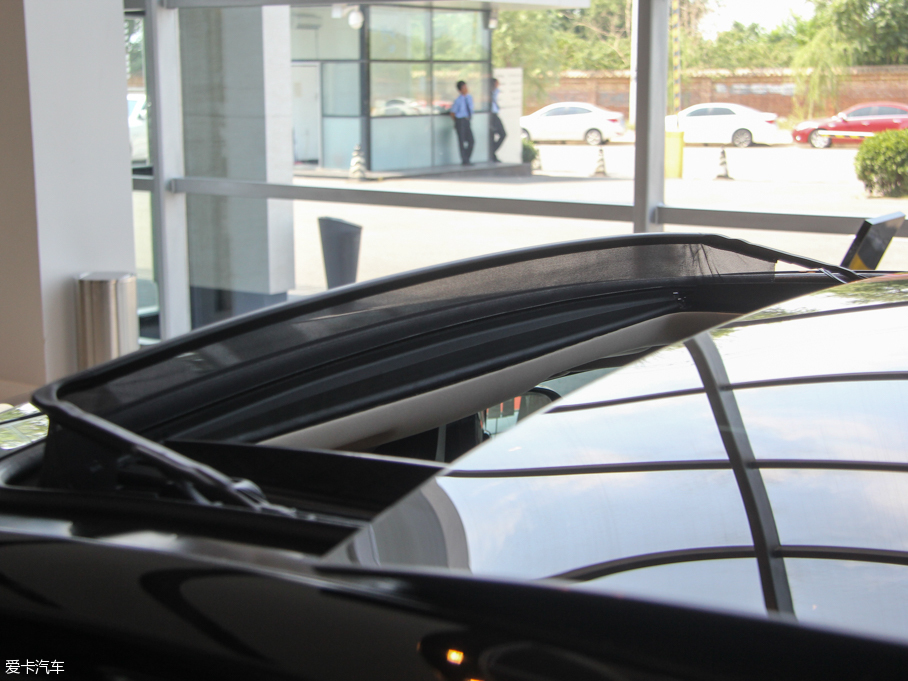 2015ݱXJ 3.0L S/C Ş̄հ 