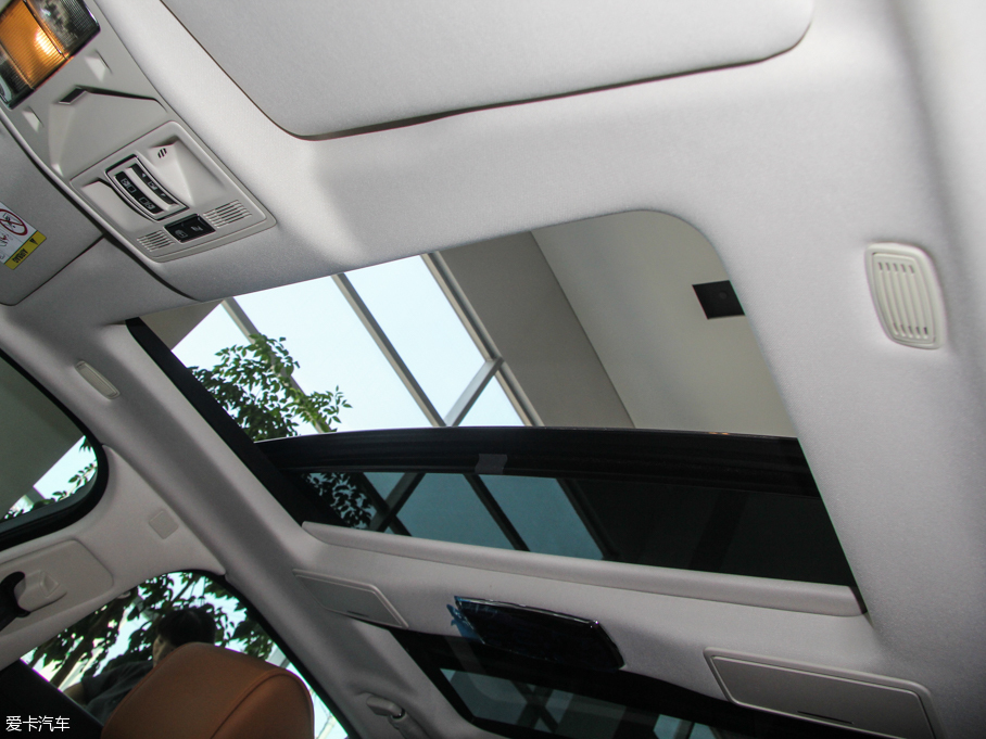 2015ݱXJ 3.0L S/C Ş̄հ 