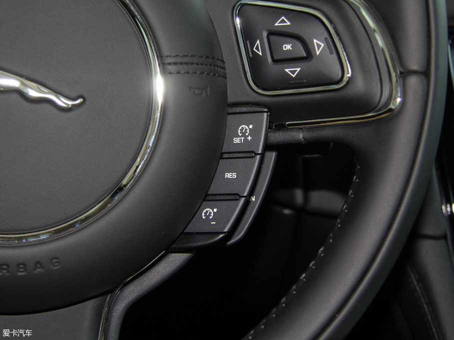 2015ݱXJ 3.0L S/C Ş̄(w) (q)