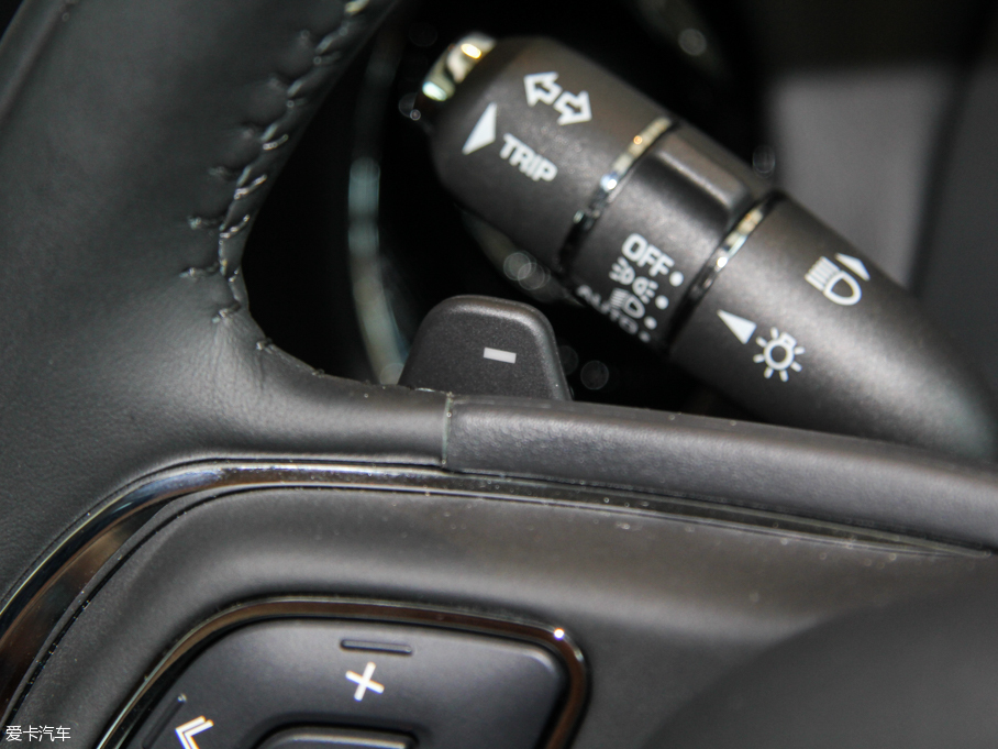 2015ݱXJ 3.0L S/C Ş̄հ 