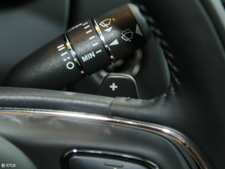 2015ݱXJ 3.0L S/C Ş̄հ 