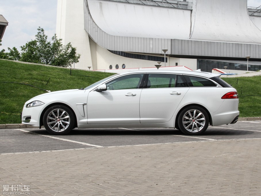 2015ݱXF Sportbrake 2.0T A