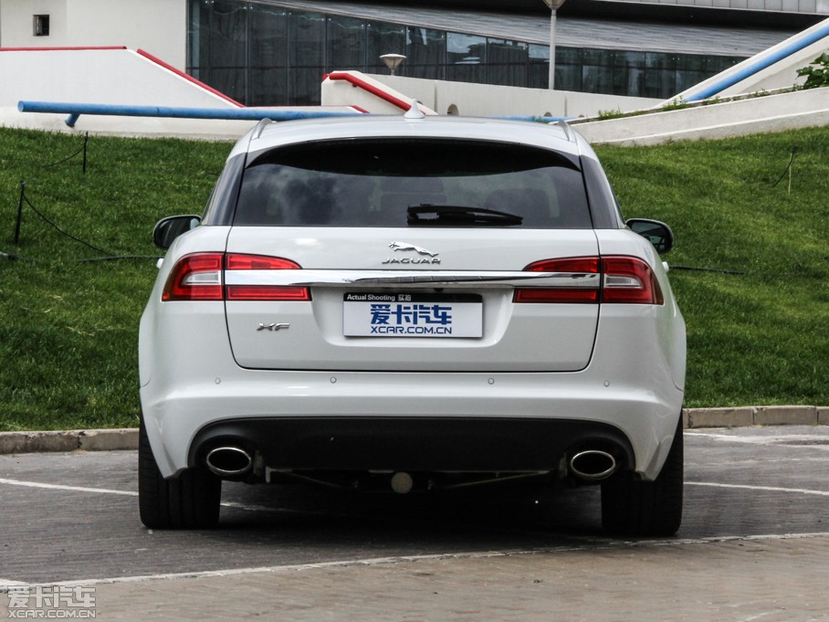 2015ݱXF Sportbrake 2.0T A