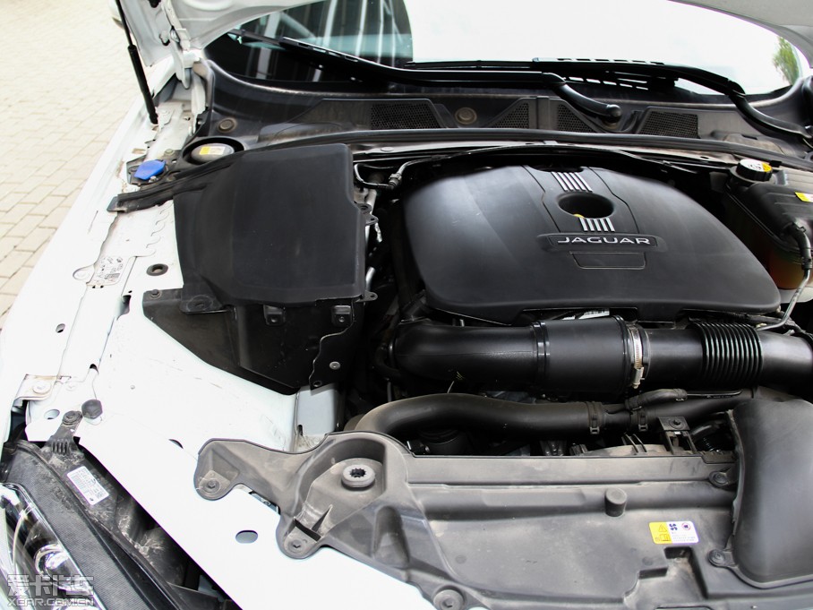 2015ݱXF Sportbrake 2.0T A