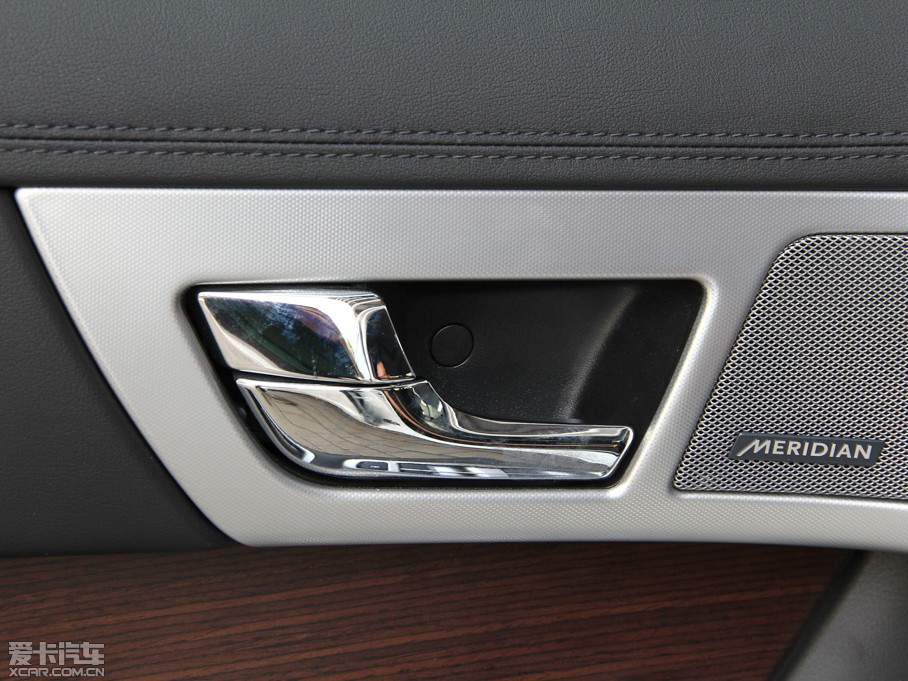 2015ݱXF Sportbrake 2.0T A