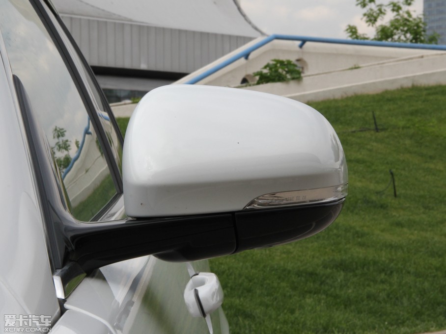 2015ݱXF Sportbrake 2.0T A