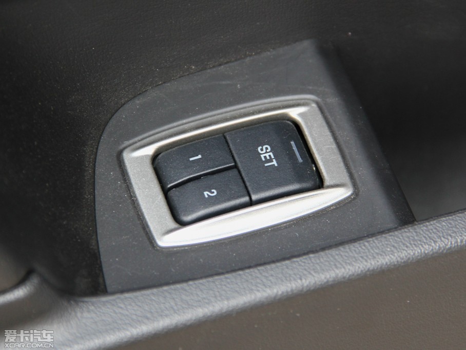 2015ݱXF Sportbrake 2.0T A