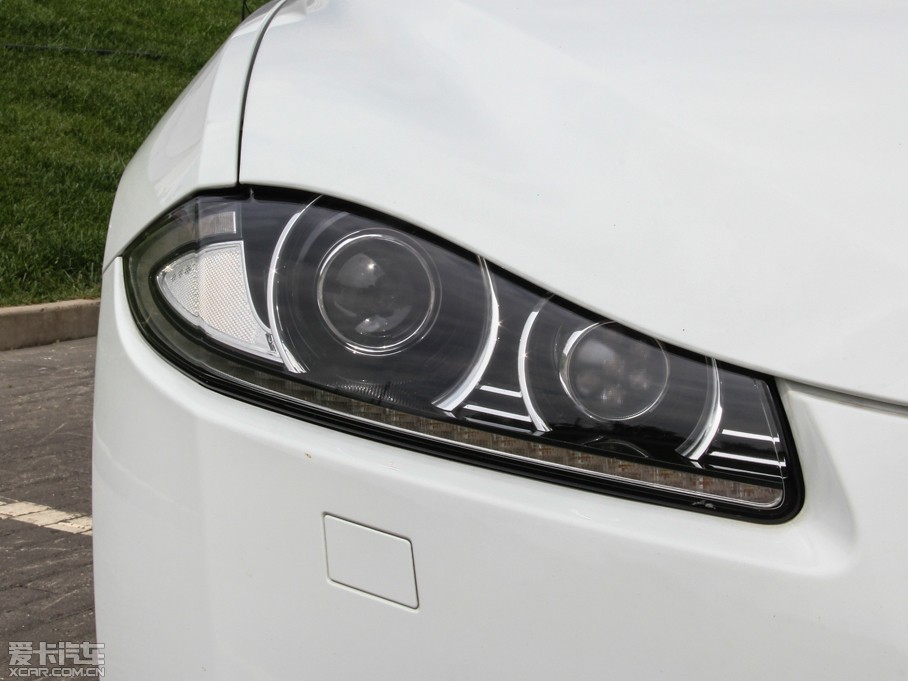 2015ݱXF Sportbrake 2.0T A