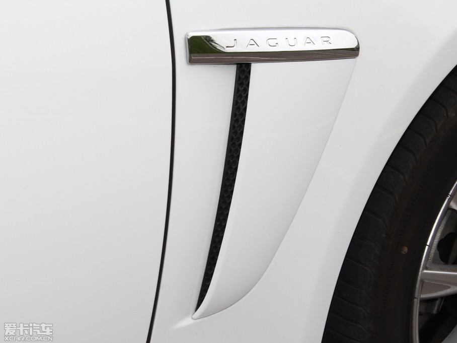 2015ݱXF Sportbrake 2.0T A