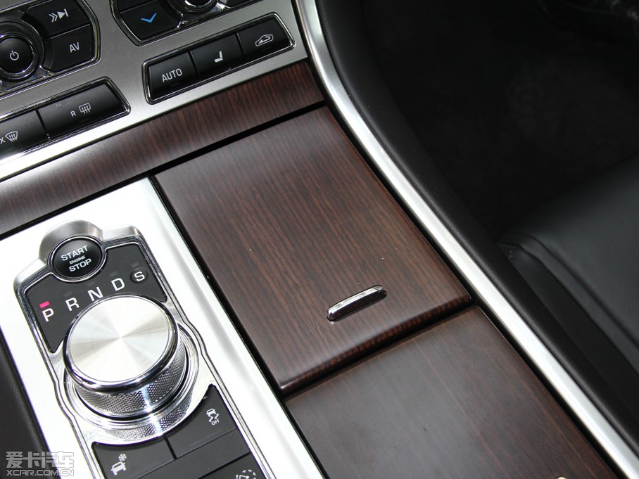 2015ݱXF Sportbrake 2.0T A