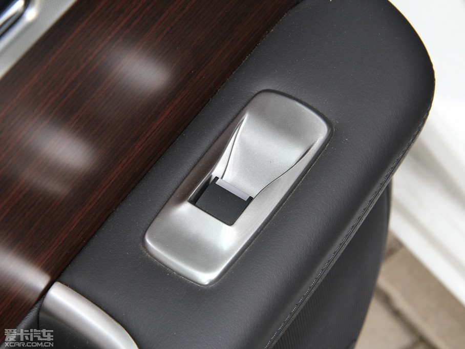 2015ݱXF Sportbrake 2.0T A