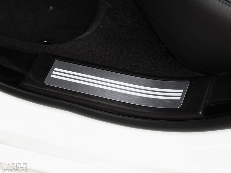 2015ݱXF Sportbrake 2.0T A