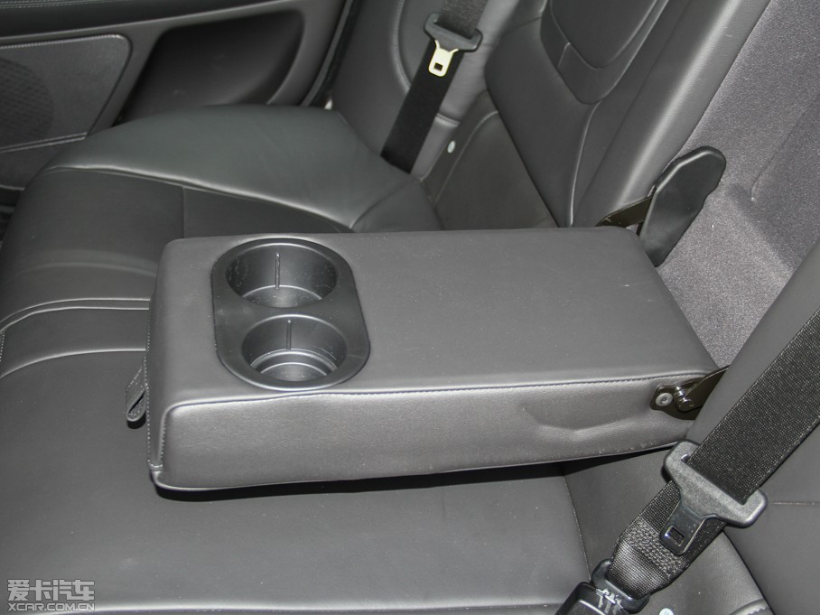 2015ݱXF Sportbrake 2.0T A