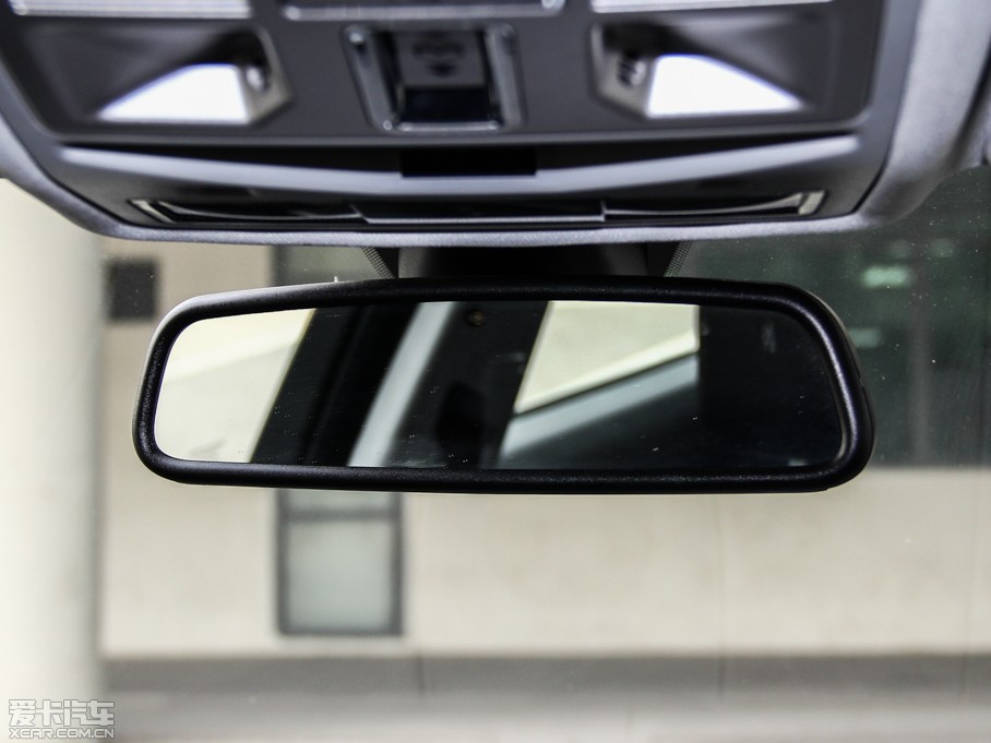 2015ݱXF Sportbrake 2.0T A