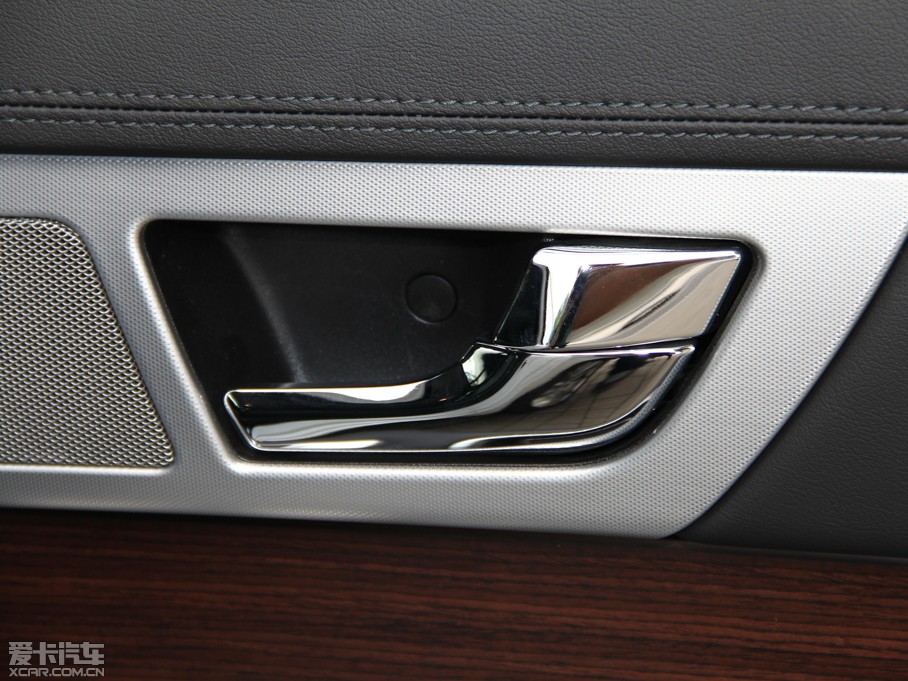 2015ݱXF Sportbrake 2.0T A