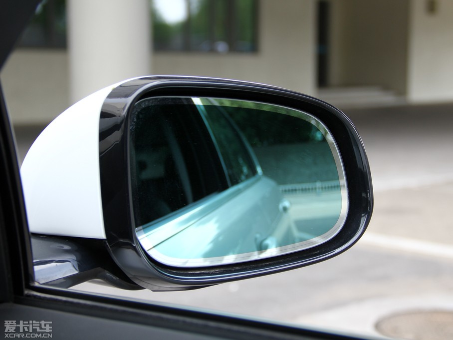 2015ݱXF Sportbrake 2.0T A