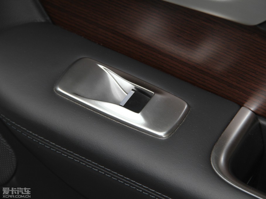 2015ݱXF Sportbrake 2.0T A