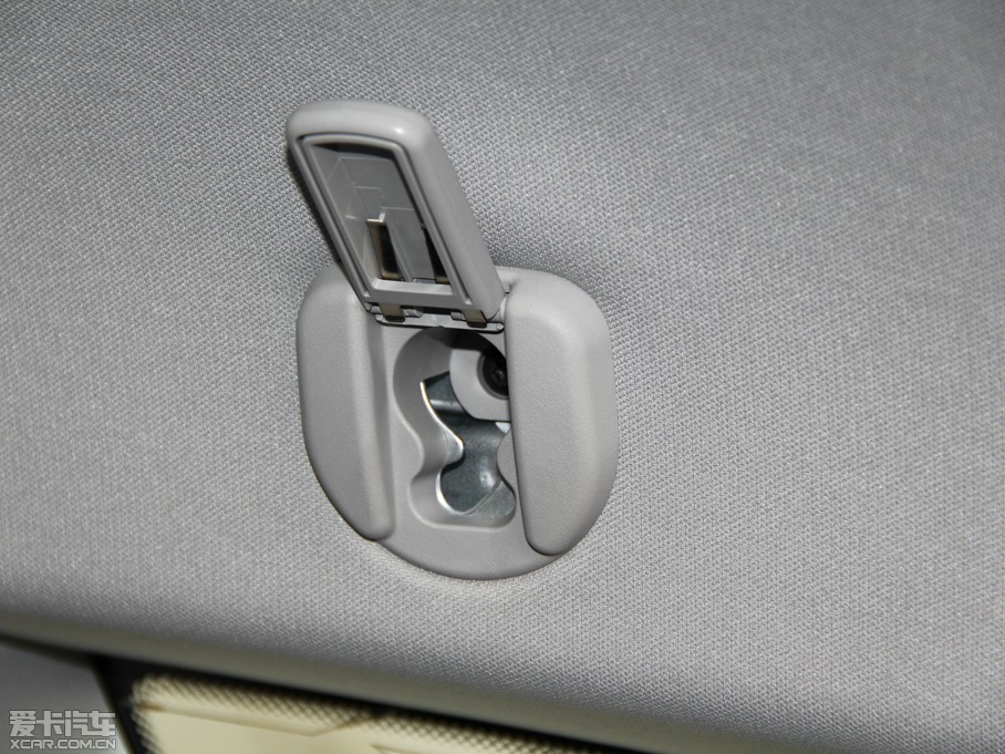 2015ݱXF Sportbrake 2.0T A