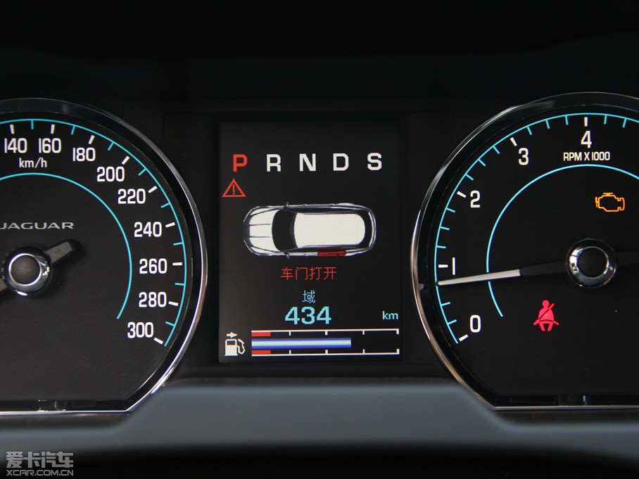 2015ݱXF Sportbrake 2.0T A