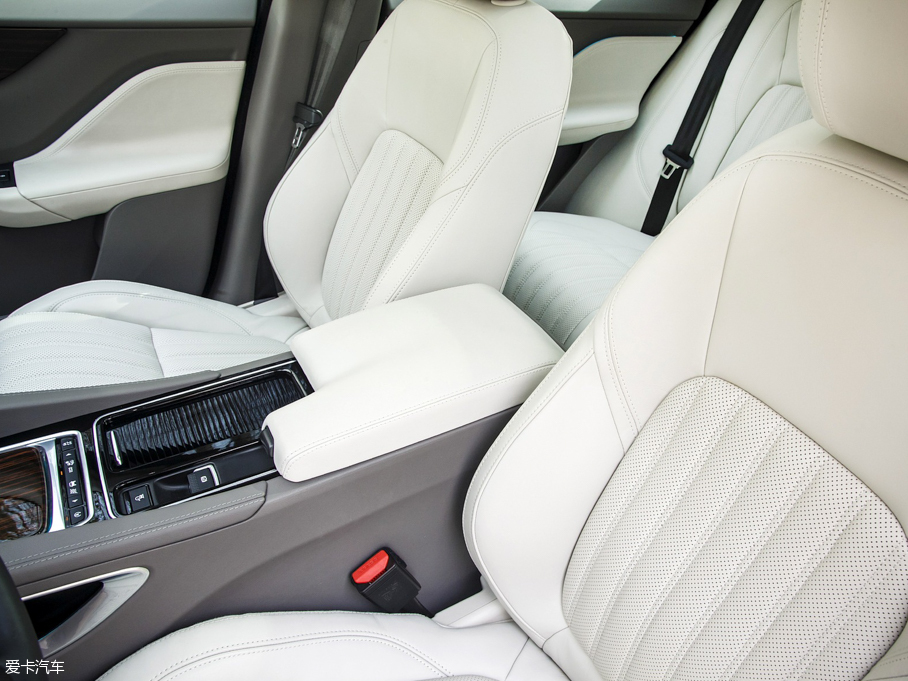 2016ݱF-PACE 3.0d AWD Diesel