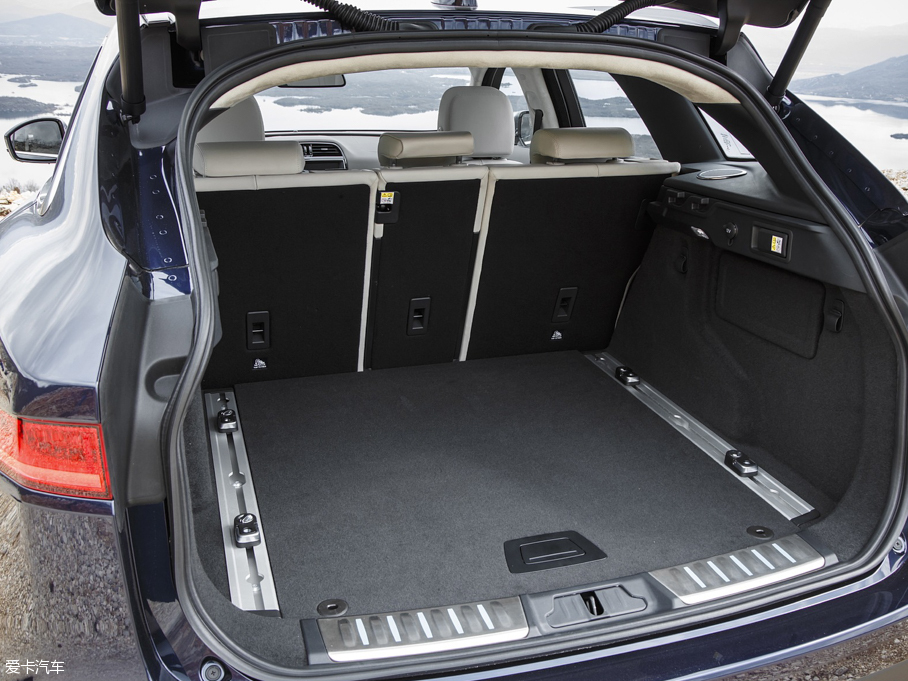 2016ݱF-PACE 3.0d AWD Diesel