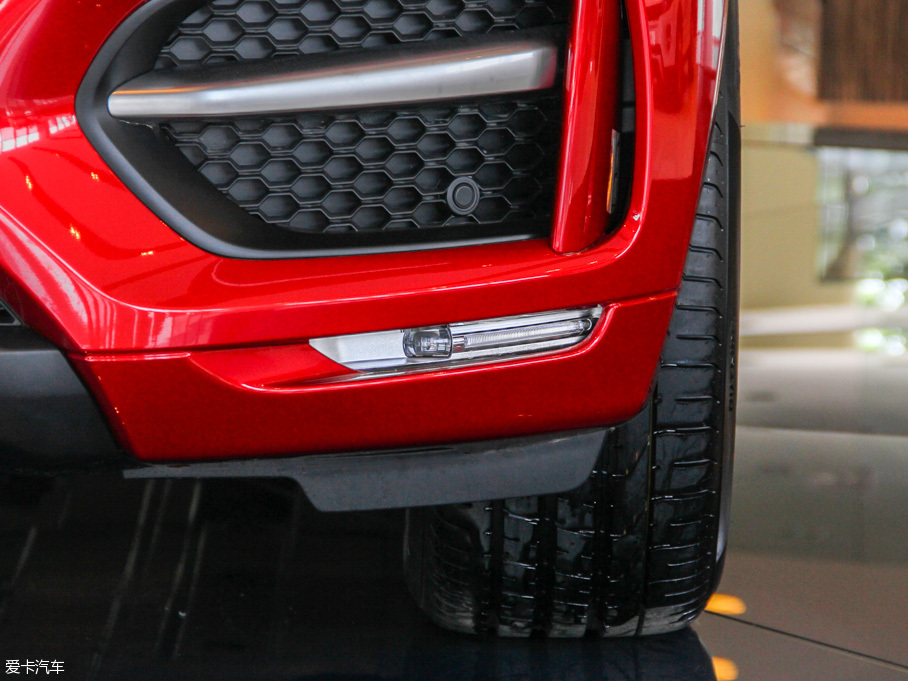 2016ݱF-PACE 2.0T R-SPORT\Ӱ