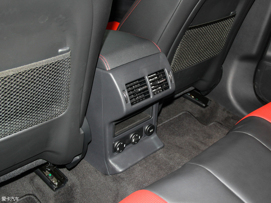 2016ݱF-PACE 2.0T R-SPORT\(yn)(dng)