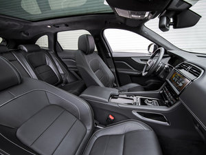 2016款2.0d R-Sport AWD Diesel 空间座椅
