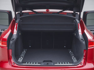 2016款2.0d R-Sport AWD Diesel 空间座椅