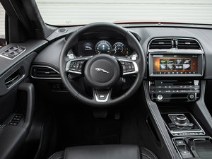 2016款2.0d R-Sport AWD Diesel 中控区