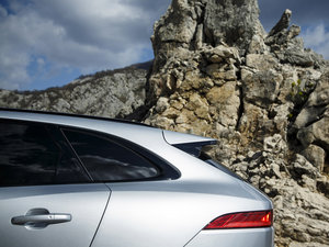 20162.0d R-Sport AWD Diesel (ji)^