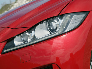 2016款2.0d R-Sport AWD Diesel 细节外观