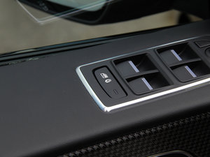 20163.0L װl(f) AWD g