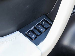 20163.0L װl(f) AWD g