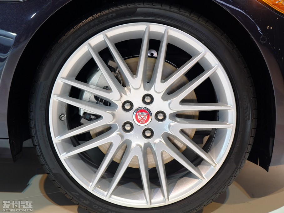 2016ݱXF 3.0T (q)R-Sport\Ӱ