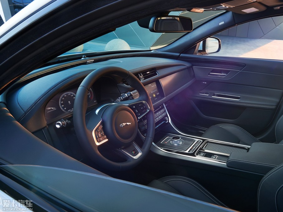 2016��ݱ�XF 3.0T ���S�����ܰ�