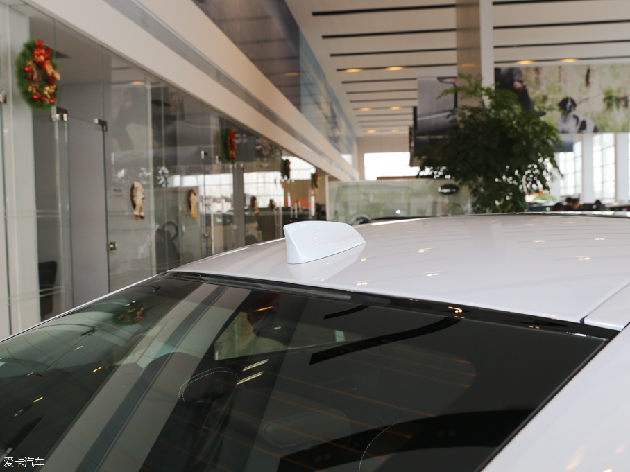 2016ݱXF 2.0T R-Sport\Ӱ