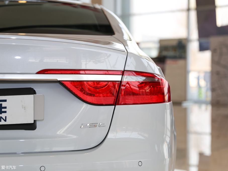 2016ݱXF 2.0T (q)R-Sport\Ӱ