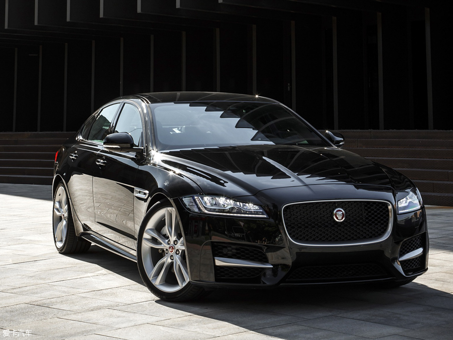 2016ݱXF 20d Diesel R-Sport