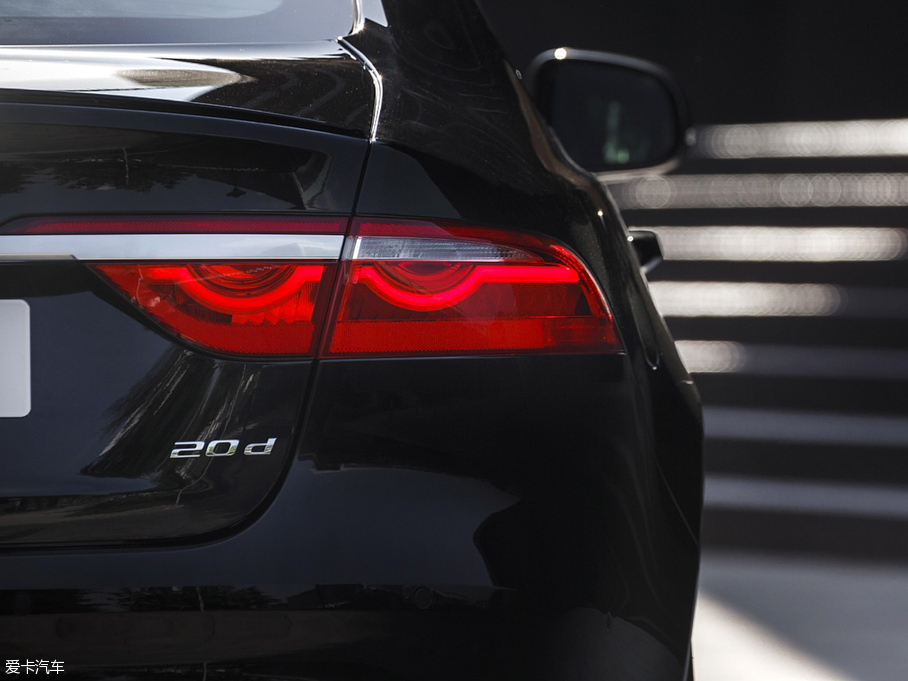 2016ݱXF 20d Diesel R-Sport