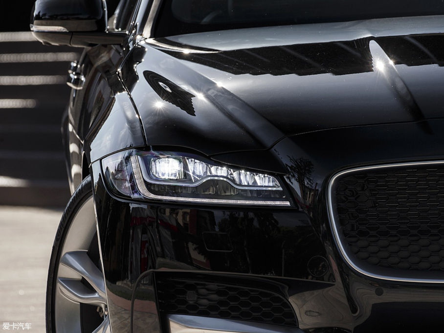 2016ݱXF 20d Diesel R-Sport