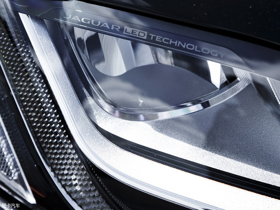 2016ݱXF 20d Diesel R-Sport