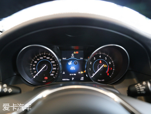 捷豹2016款捷豹XF