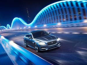 20163.0T R-Sport\Ӱ w^