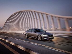 20163.0T (q)R-Sport\(yn)Ӱ w^