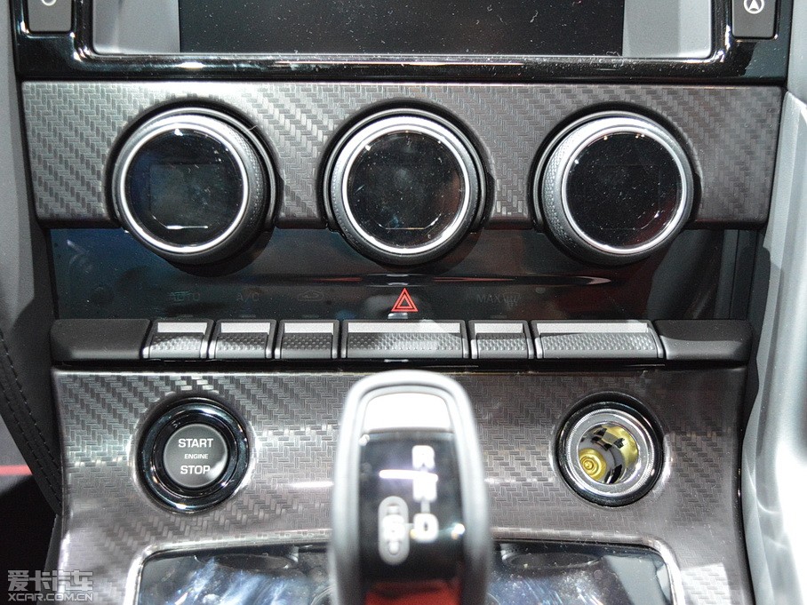 2016ݱF-TYPE 5.0T V8 R (q)Ӳ